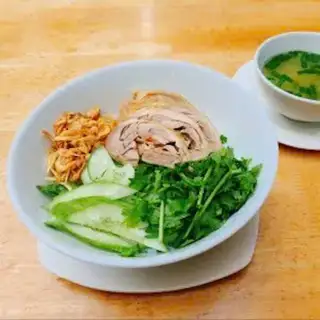Hình ảnh Miến gà đùi xé