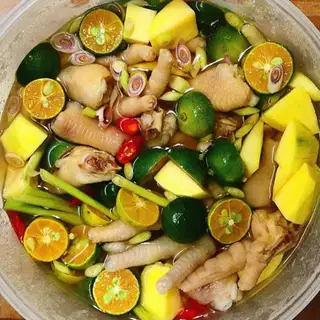 Hình ảnh Chân gà sả tắc