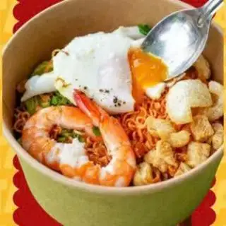 Hình ảnh Mì trộn tóp mỡ trứng - tôm - soup