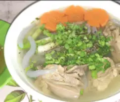 Bánh canh thịt - 40.000 ₫ tại Bánh Canh Cua Cô Châu - Bà Hạt
