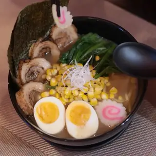 Mì ramen xá xíu - Charsiu ramen - 180.000 ₫ tại KYOBASHI Sushi Izakaya - Thái Văn Lung