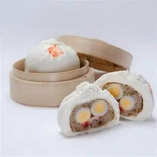 Hình ảnh Bánh bao thịt hai trứng