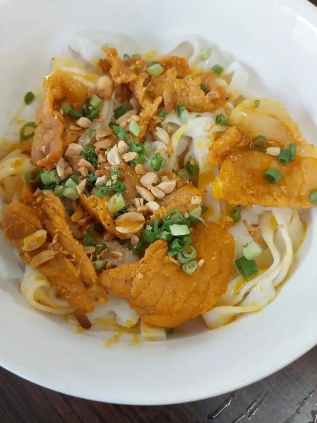 Hình ảnh Mì quảng thịt heo