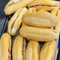 Hình ảnh Bánh mì pate trứng rán