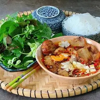 Bún chả truyền thống - 75.000 ₫ tại Bún Chả Hà Nội LaLa - Nguyễn Thượng Hiền