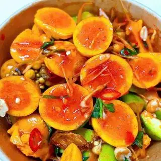 Trứng non sốt Thái - 49.000 ₫ tại CHIPFOOD - CHÂN GÀ SỐT THÁI - Cư Xá Phú Lâm B