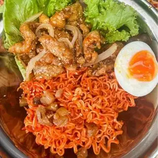 Mì thịt trộn cay - 80.000 ₫ tại Iceman Hoà Ký - Trà Sữa, Sủi Cảo Hẹ & Mì Tương Đen - Trần Hưng Đạo