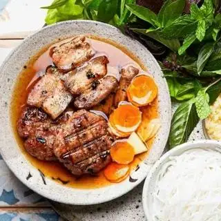 Hình ảnh Bún chả miếng