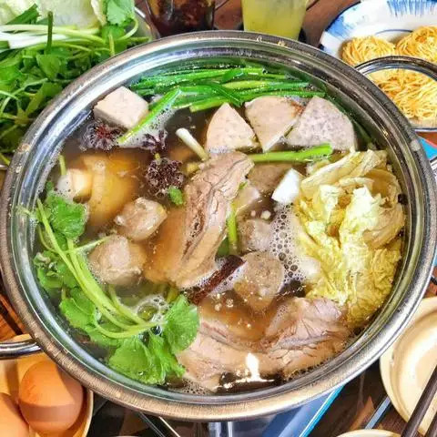 Hình ảnh Lẩu Bò Hàng Hóa - Sư Đoàn 9