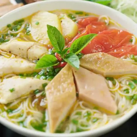 Ăn Gì Nước Nước Quán - Bánh Canh & Bún Chả Cá Nha Trang - Nguyễn Xí - Bún/Phở/Mỳ/Cháo gần bạn