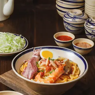 Bánh canh trộn - 97.000 ₫ tại Bánh Canh Ghẹ Bà Duyên - Hùng Vương
