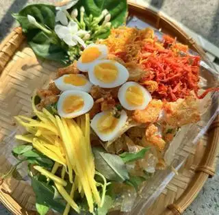 Bánh dẻo trộn đặc biệt - 46.000 ₫ tại Bánh Tráng Ghiền - Ngô Quyền