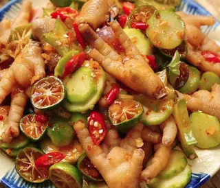 Hình ảnh Chân gà sốt Thái