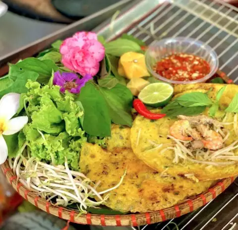 Bánh Xèo & Bánh Khọt Cô Lan - Nguyễn Văn Công - Món truyền thống/Đặc sản gần bạn