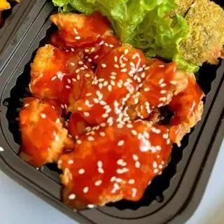 Gà viên sốt cay - 50.000 ₫ tại Box Ăn Vặt - EmmyHappy - Cầm Bá Thước