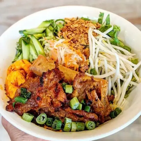 Hình ảnh Bún Nem Rán & Thịt Xiên Nướng - Phước Thiện