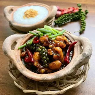 Cháo ếch 3 con - 130.000 ₫ tại Cháo Ếch Singapore Chú Tư - Điện Biên Phủ