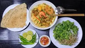 Hình ảnh Mì Quảng đặc biệt 3 Anh Em