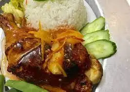 Cơm gà đùi sốt me - 60.000 ₫ tại Cơm Gà Xối Mỡ Siêu Ngon - Cư Xá Thanh Đa