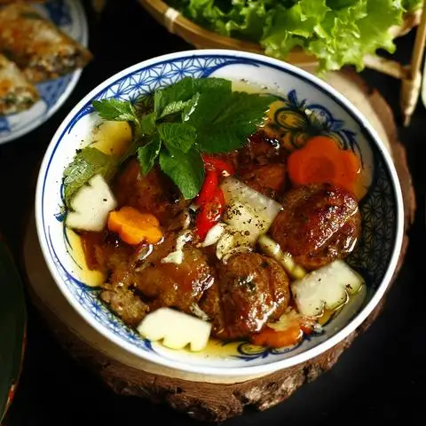 Thăng Long - Bún Chả & Nem Cua Bể - Đường Số 10 - Món truyền thống/Đặc sản gần bạn