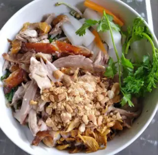 Hình ảnh Miến trộn vịt quay