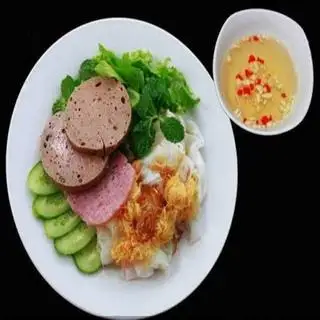 Hình ảnh Bánh ướt chả lụa và nem chua