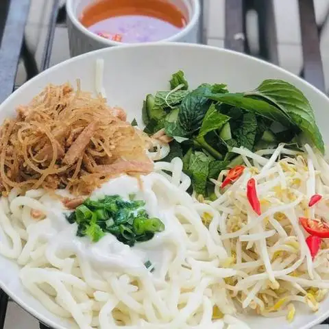 Trung - Bánh Tằm Bì & Bún Thịt Nướng - Ngô Thị Thu Minh - Bún/Phở/Mỳ/Cháo gần bạn