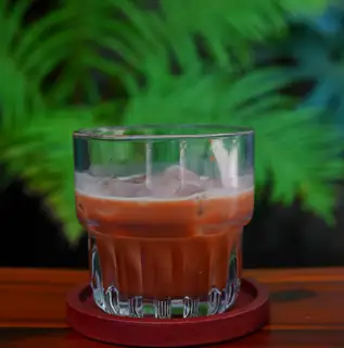 Càfe sữa - 37.000 ₫ tại Cloudy Cafe - Lê Văn Sỹ