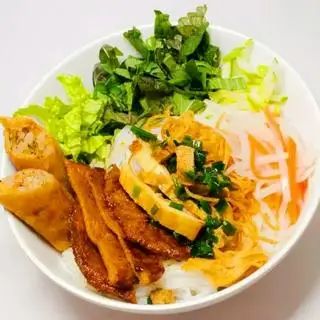 Bún Thịt Nướng - Chả Giò Chay - 55.000 ₫ tại Quán Chay Sen Cô Ba - Nguyễn Thị Tần