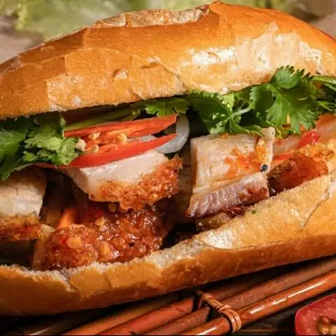 Hình ảnh Bánh Mì Heo Quay Phú Quý - Hậu Giang