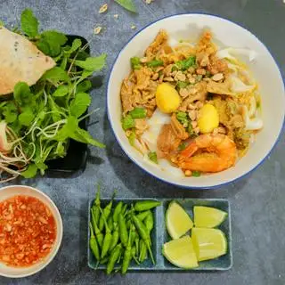 Mì Quảng tôm trứng - 55.000 ₫ tại Mì Quảng Anh Ba Đà Nẵng - Võ Thành Trang