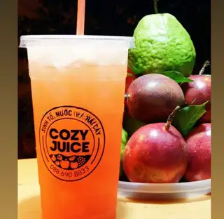 Nước ép táo - dâu size L - 39.000 ₫ tại Cozy Juice - Sinh Tố & Nước Ép Trái Cây - Dương Quảng Hàm
