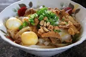 Mì quảng thịt trứng - 40.000 ₫ tại Mì Quảng Hương - Huỳnh Văn Gấm
