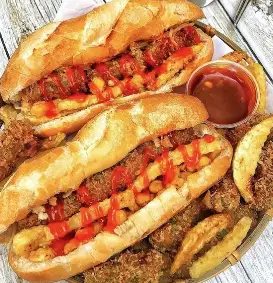 Hình ảnh BÁNH MỲ NEM KHOAI