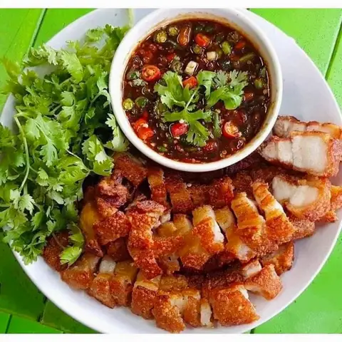 Hình ảnh Kim Roast - Thịt Quay & Gà Ủ Muối - Tân Mai 