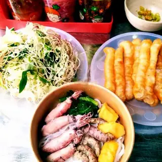 Hình ảnh Bún mực - bề bề