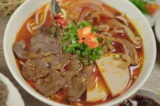 Hình ảnh Bún bò không móng