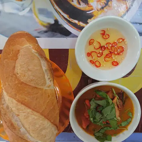 Phá Lấu, Xíu Mại Chén - Cao Thắng - Ăn vặt gần bạn
