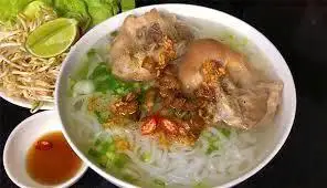 Hủ tiếu giò heo - 45.000 ₫ tại Hủ Tiếu Hoa - Trần Đình Xu