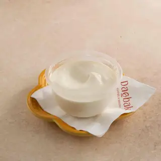 Traditional yogurt - 27.000 ₫ tại Daebak Coffee & Bakery - Khu Đô Thị Phú Mỹ Hưng