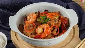Tôm rim thịt - 38.000 ₫ tại Quán Sáu Liêm - Cơm Bình Dân - Bùi Hữu Nghĩa