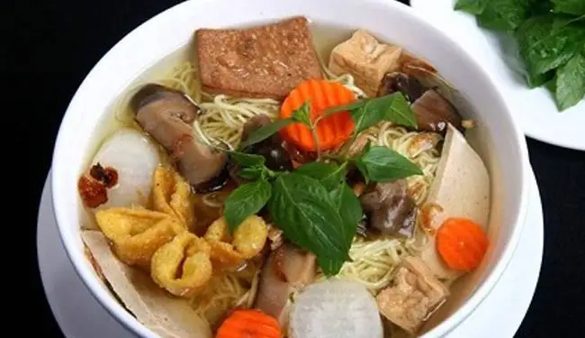 Hủ tiếu chay - 30.000 ₫ tại Cơm Chay Thiện Nhẫn - Lê Thị Riêng