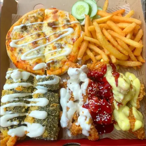 Hình ảnh MiLi Food - Cơm Gà Mắm tỏi & Pizza - Đường số 5