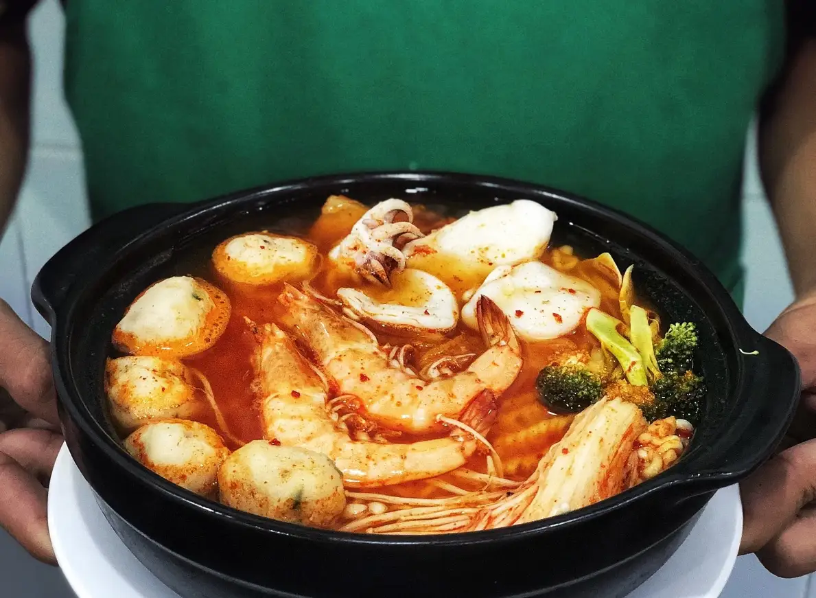 Mì Cay Thập Cẩm  - 69.000 ₫ tại Lùn Tea 1 - Mì Trộn, Mì Cay & Ăn Vặt - Hoàng Xuân Nhị