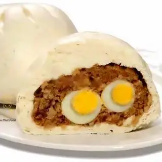 Bánh bao 2 trứng cút - 25.000 ₫ tại Bánh Mì Hà Nội 32 - Nguyễn Thượng Hiền