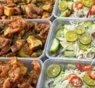 Hình ảnh Chân Gà Sốt Thái Yến Nhi 61 - Đông Bắc