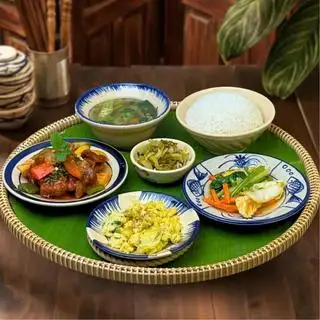 Set Cơm Sườn Xào Chua Ngọt - 85.000 ₫ tại Cơm Nhà Express - Cơm Ship Văn Phòng & Cơm Phần - Thành Thái