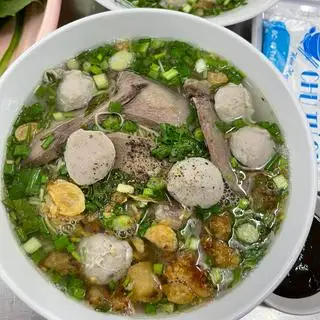 Hủ tiếu thịt bò viên tim lòng gan - 45.000 ₫ tại Hủ Tiếu Anh Minh - Phan Đình Phùng