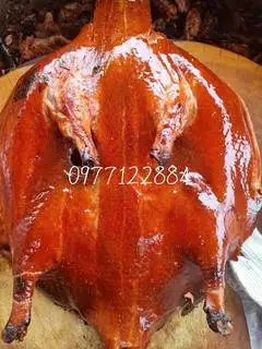 Hình ảnh Vịt quay da giòn tì bà 1 con