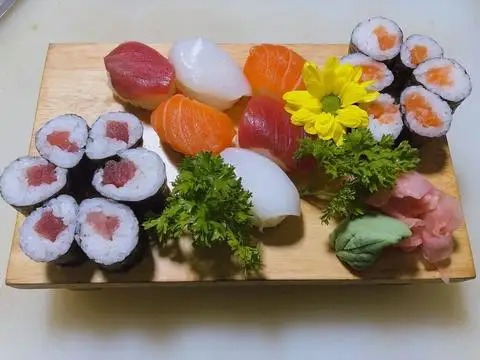 Hình ảnh Tsukimi Sushi - Tô Ngọc Vân